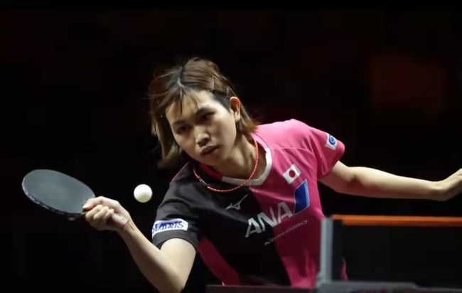 首场比赛中 首场比赛中