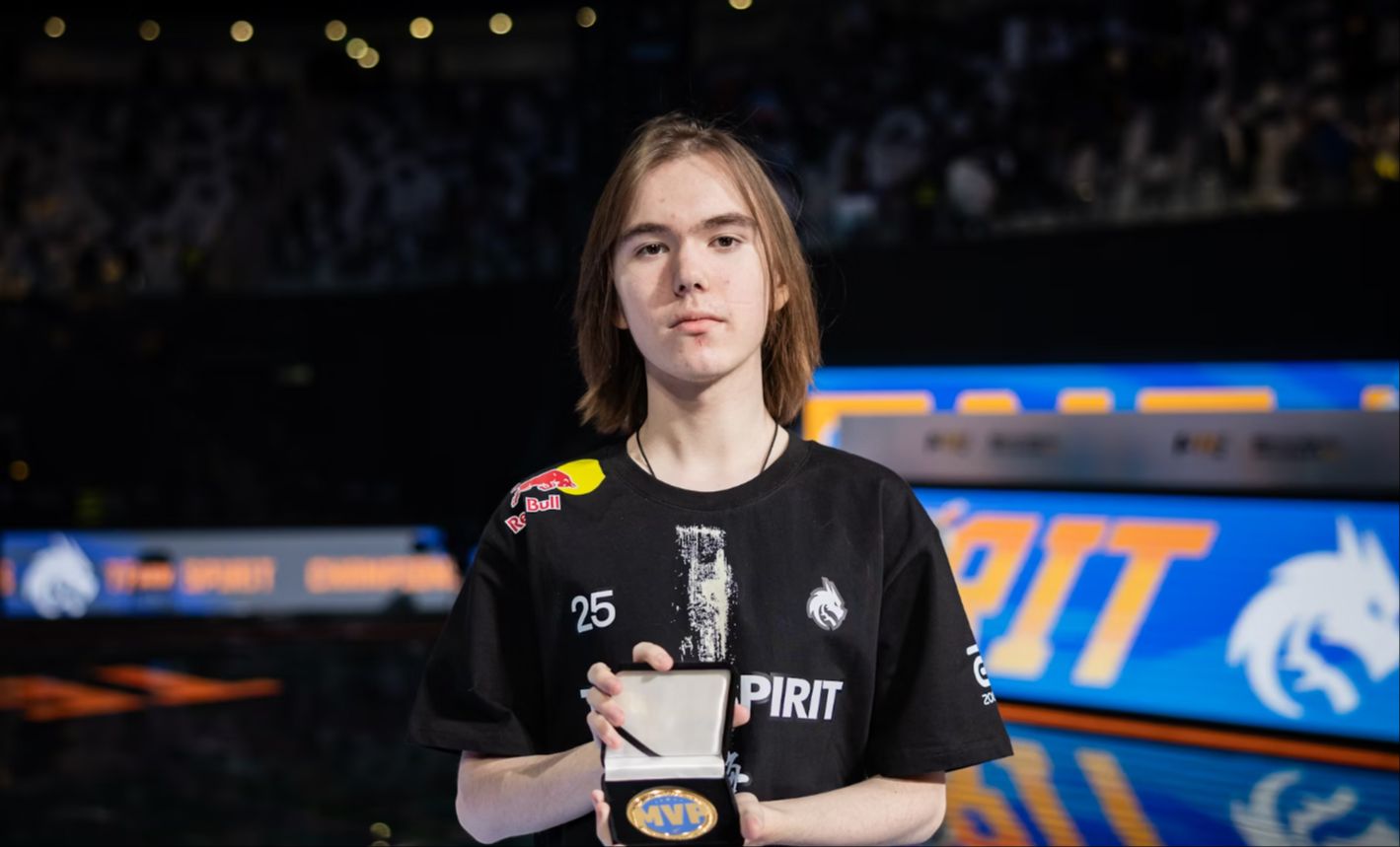 主帅宫鲁鸣 主帅宫鲁鸣