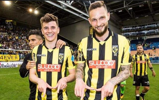 场比赛中 场比赛中